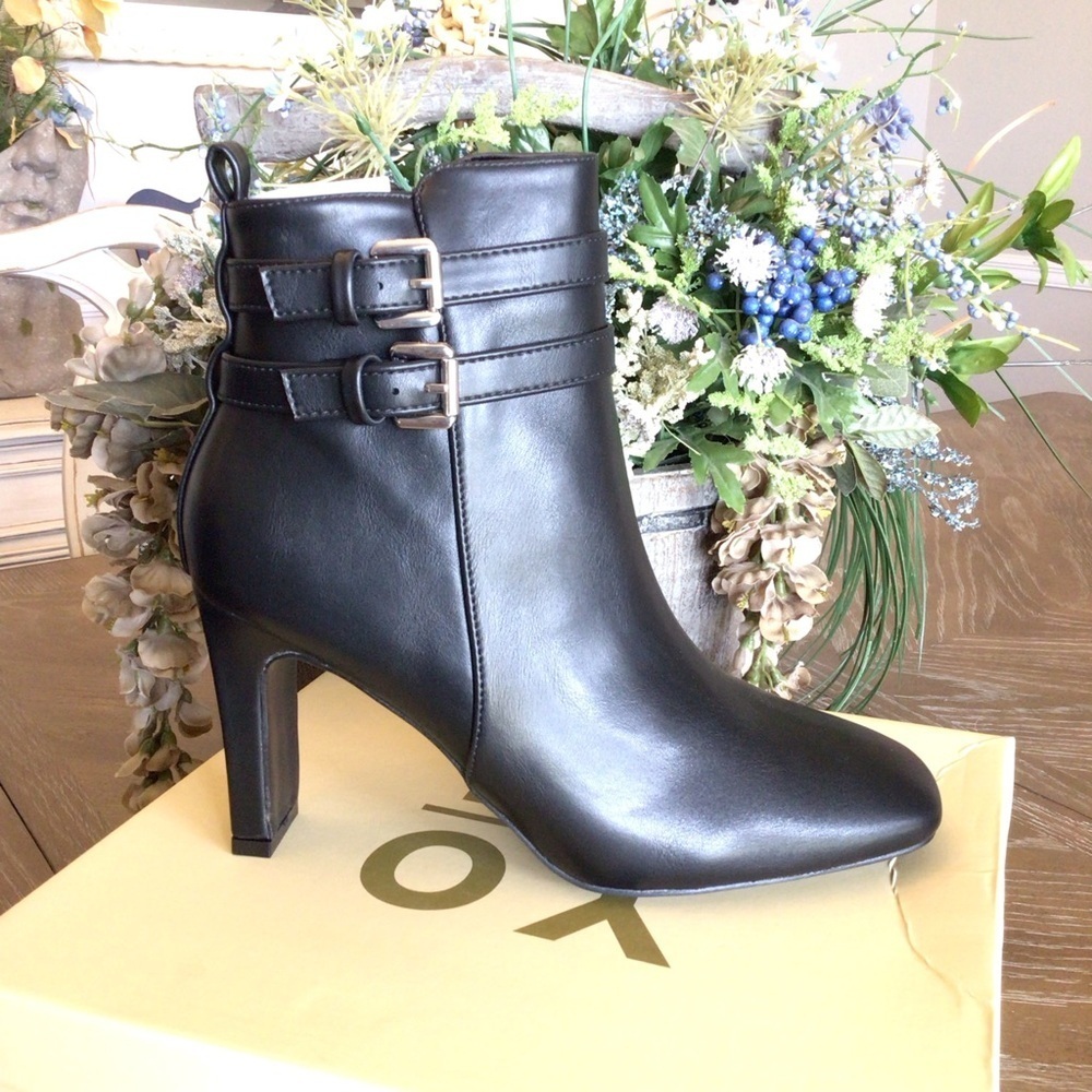 Yoki Womens Yunah Black Buckle Zip Side Heeled Ankle Booties Size 10
